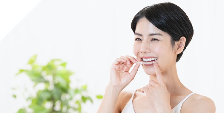 院内完結のインハウス体制だから費用を抑え、すぐに矯正治療を始められます